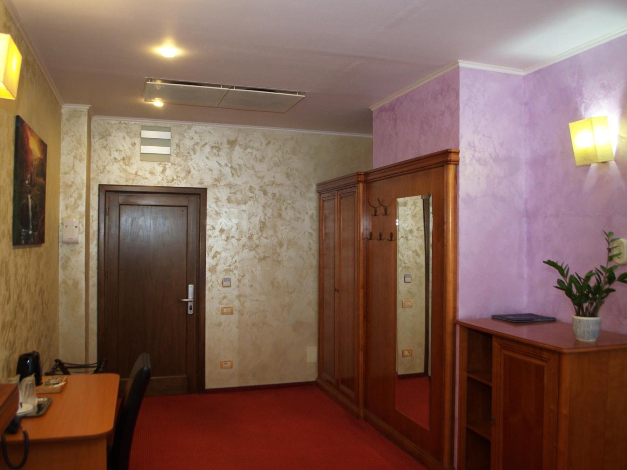 Hotel EMD Bacău Kamer foto